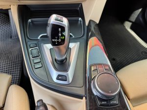 BMW f30 330e