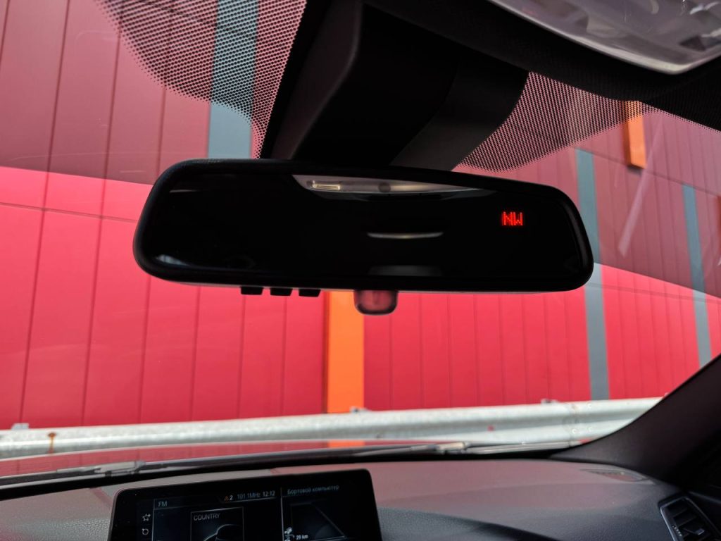 Автомобиль